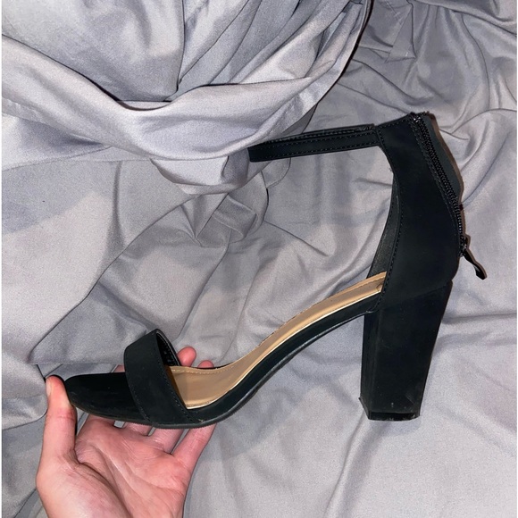 TOP Moda Heels - Picture 3 of 5